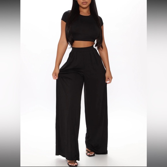 Top & Pants Set - Picture 2 of 6